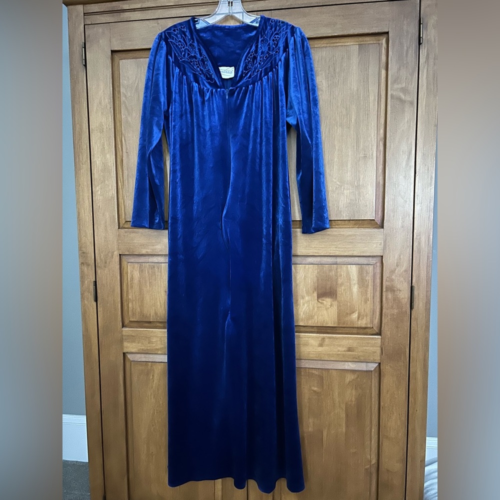 Loungees Blue Full Length Robe Size Small